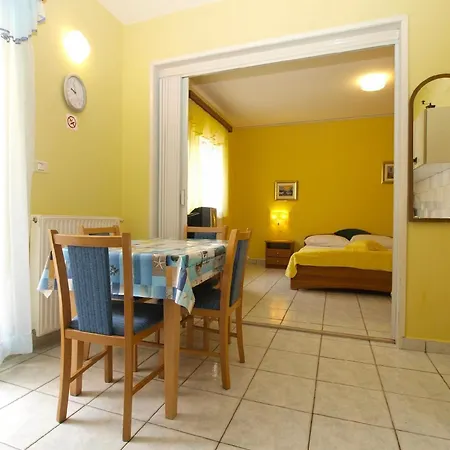 Fuer 4 Personen Ca 34 Qm In Pula, Istrien Istrische Riviera Apartment