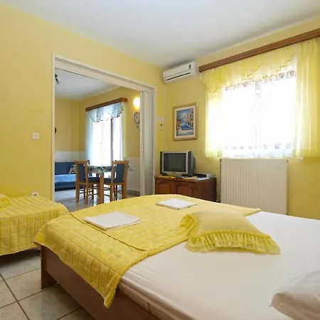 Fuer 4 Personen Ca 34 Qm In Pula, Istrien Istrische Riviera Apartment