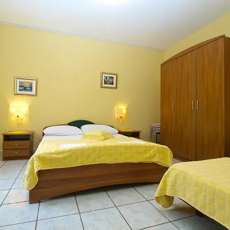 Fuer 4 Personen Ca 34 Qm In Pula, Istrien Istrische Riviera *